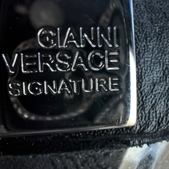 GIANNI VERSACE SIGNATURE CROC-EMBOSSED WALLET WITH GOLD MEDALLION - Picture 4 of 7